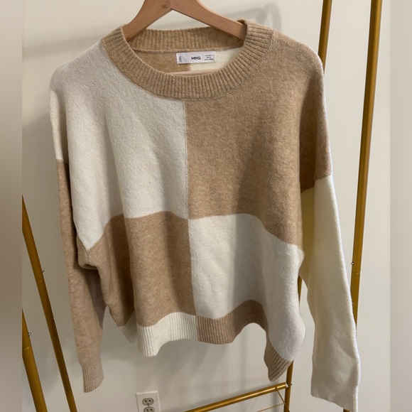 Checkered sweater by MNG Mango. Fall neutral knit - Picture 1 of 6